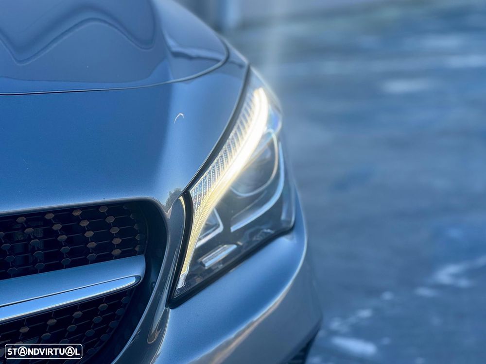 Mercedes-Benz CLA 180 7G-DCT Urban - 6