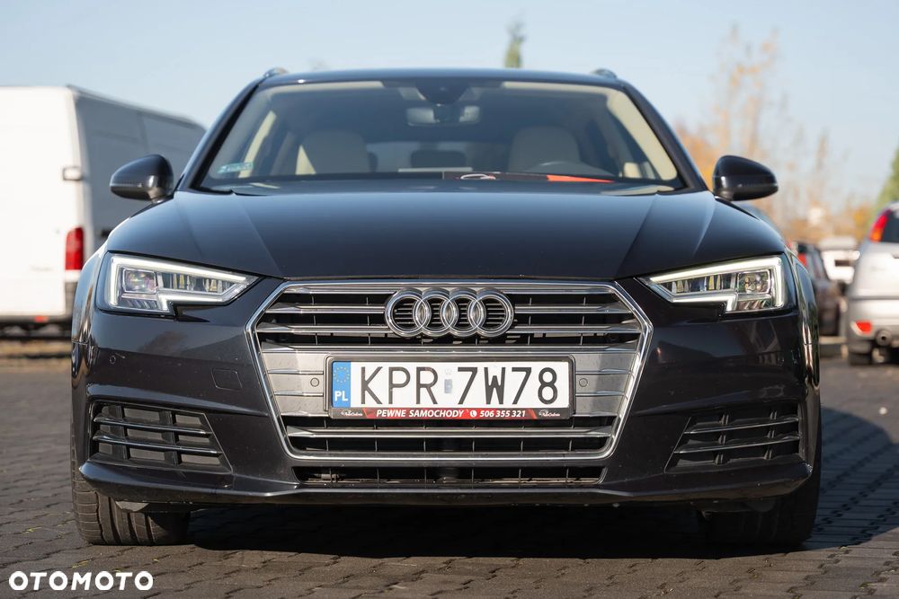 Audi A4 Avant 2.0 TDI Design - 18