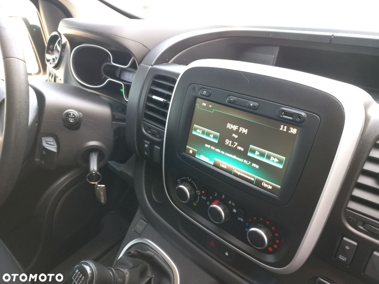 Renault TRAFIC - 14