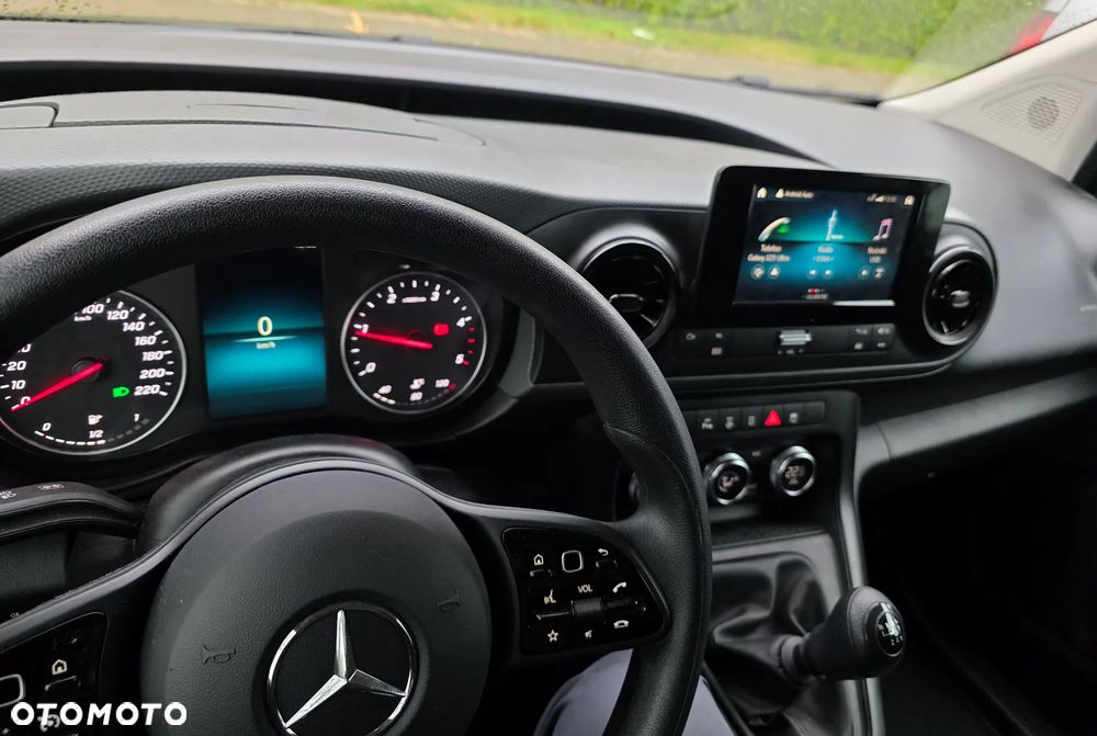 Mercedes-Benz Citan 112 CDI, 1.5 D, 116KM, 3-OSOBOWY, PRO, 3 wyświetlacze - 8
