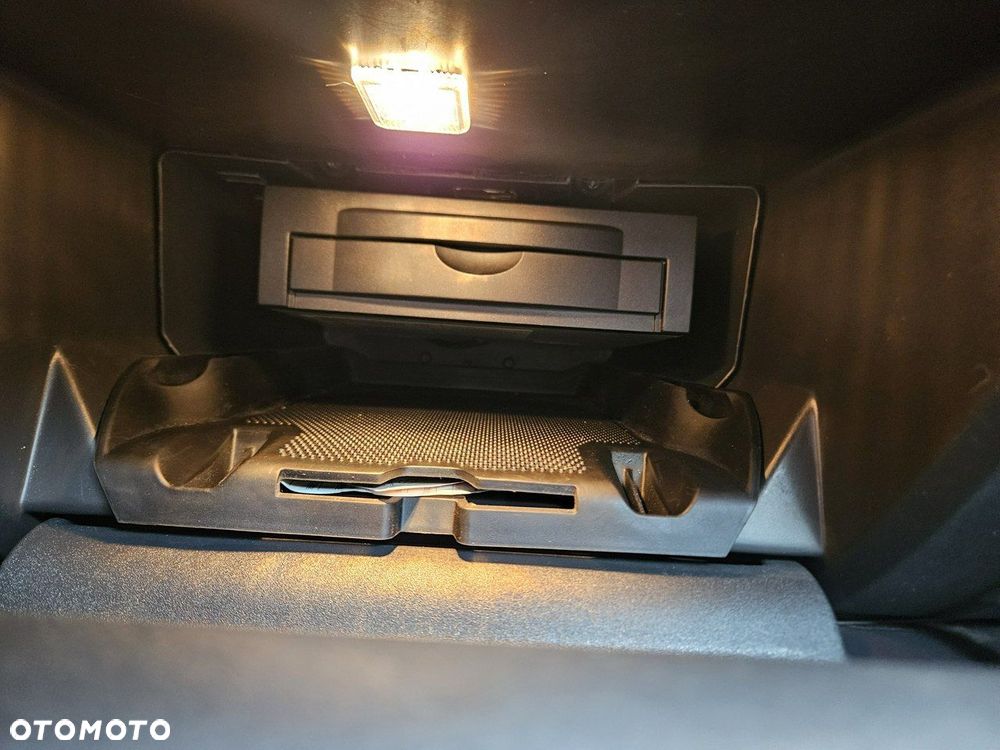 Volvo V50 DPF DRIVe Business Pro Edition - 38