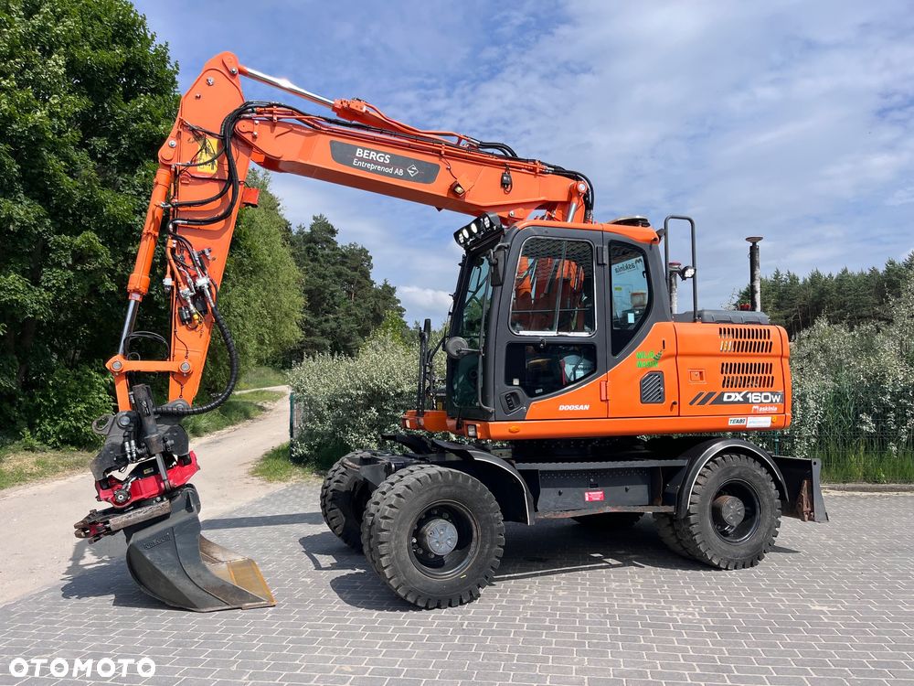 Doosan DX160W-3 - 2