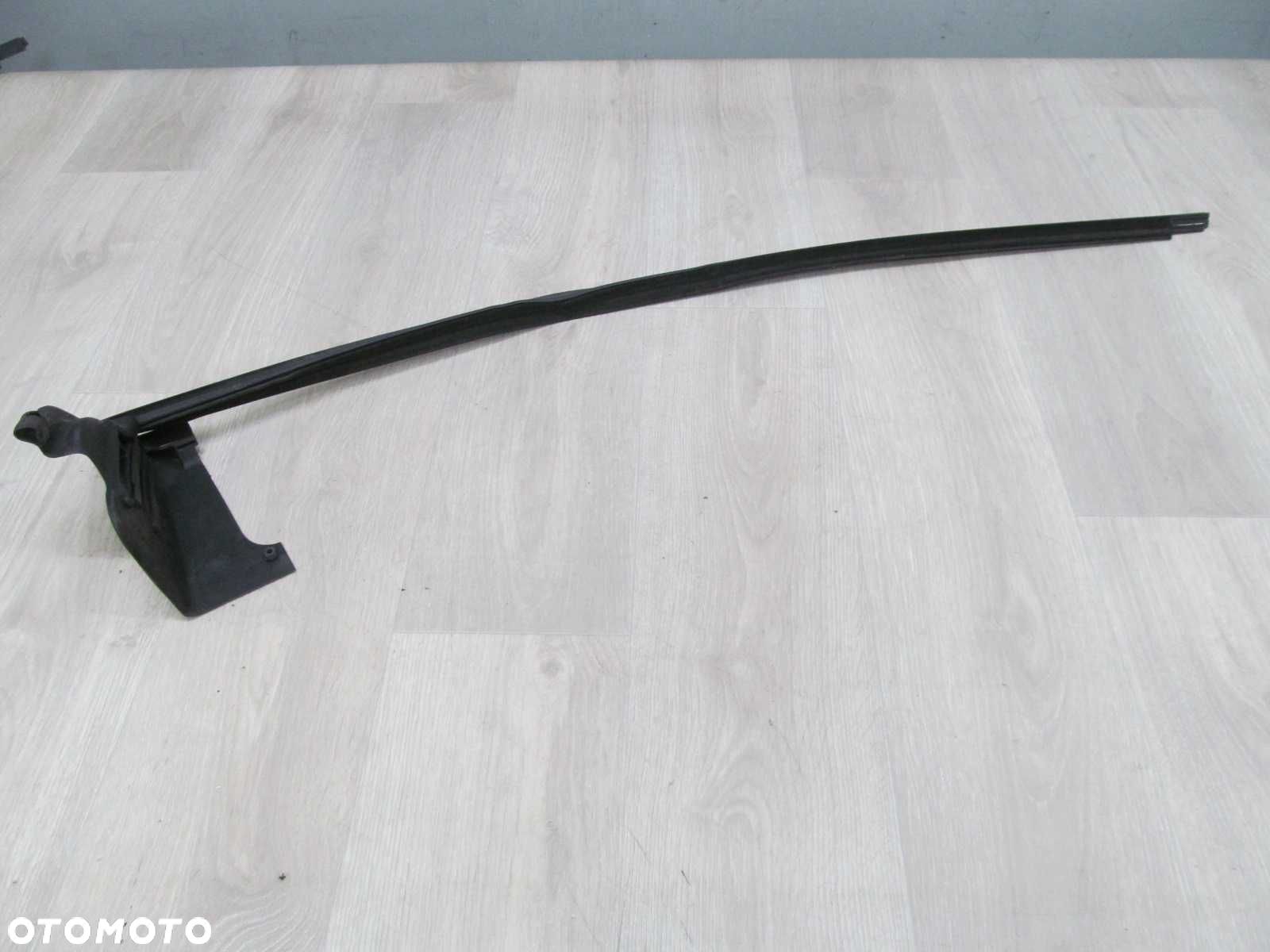 VOLVO C70 06-13 USZCZELKA DRZWI PRAWA 31256623 - 1