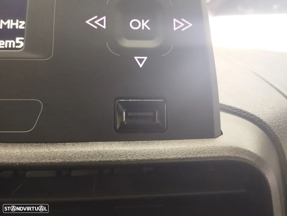 Toyota Proace City 1.5 D L2 Comfort - 26