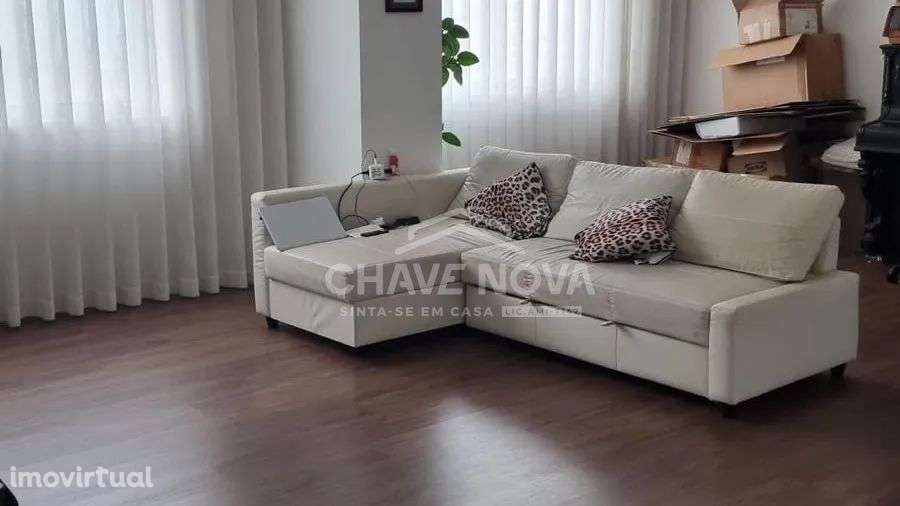 Penthouse T5 c/ Garagem para 5 Carros em Ramalde, Porto - Grande imagem: 2/6