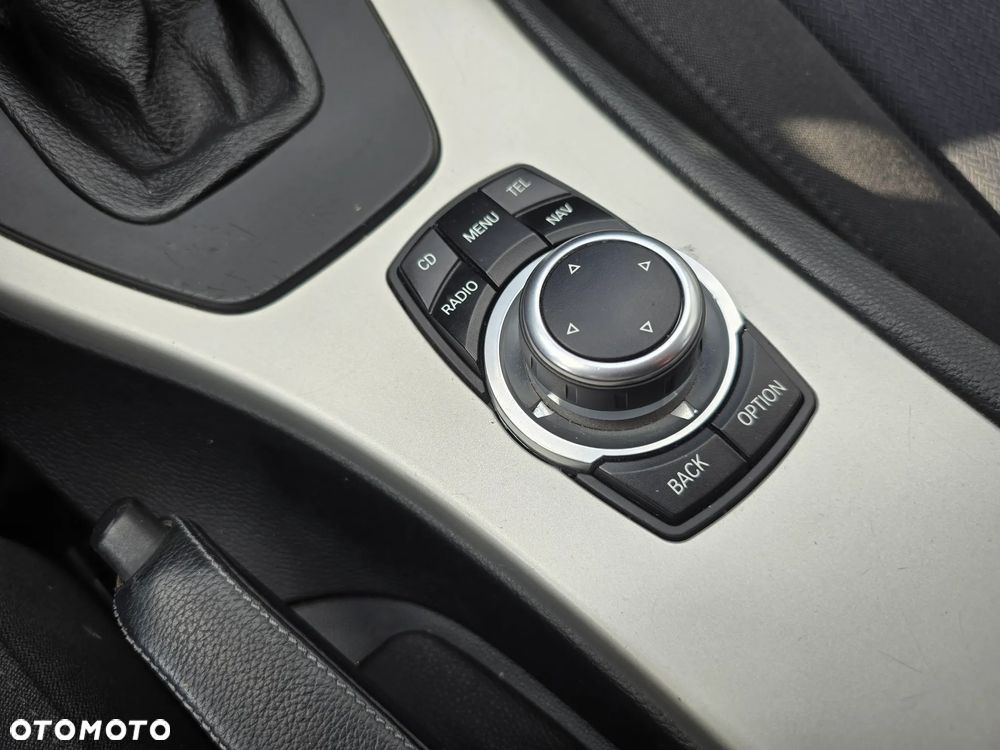BMW Seria 3 - 33