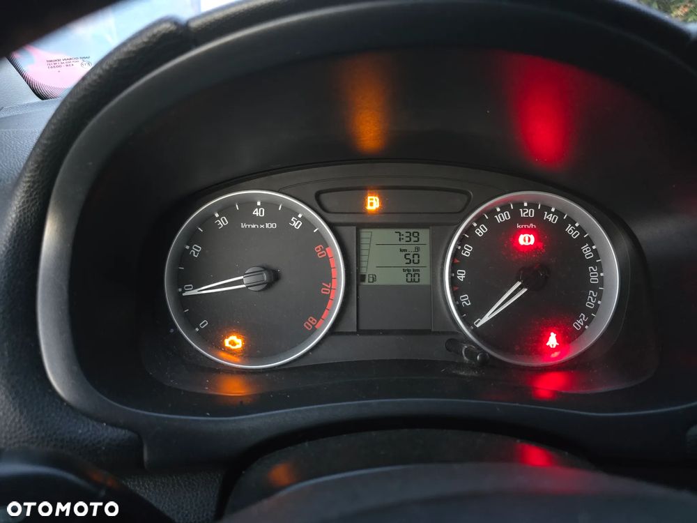 Skoda Fabia 1.2 12V Ambiente - 8