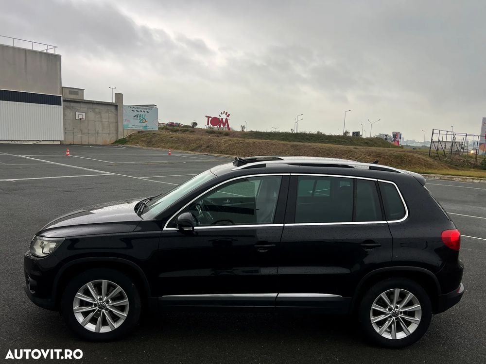 Volkswagen Tiguan 2.0 TDI DPF 4Motion BlueMotion Technology DSG Lounge Sport & Style - 5