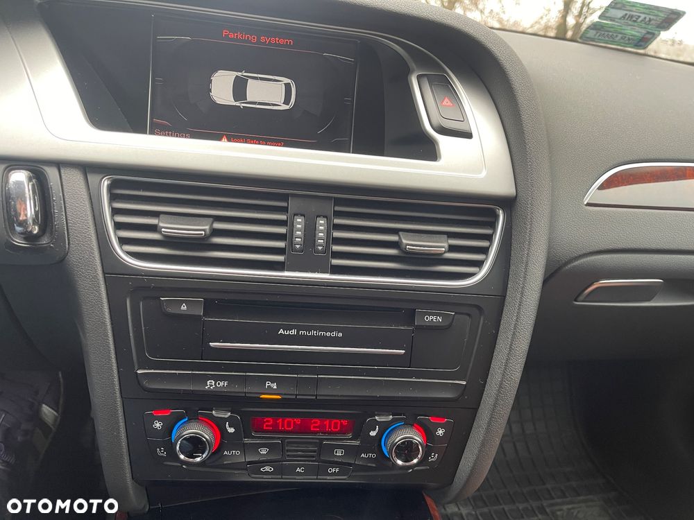 Audi A4 Allroad - 25