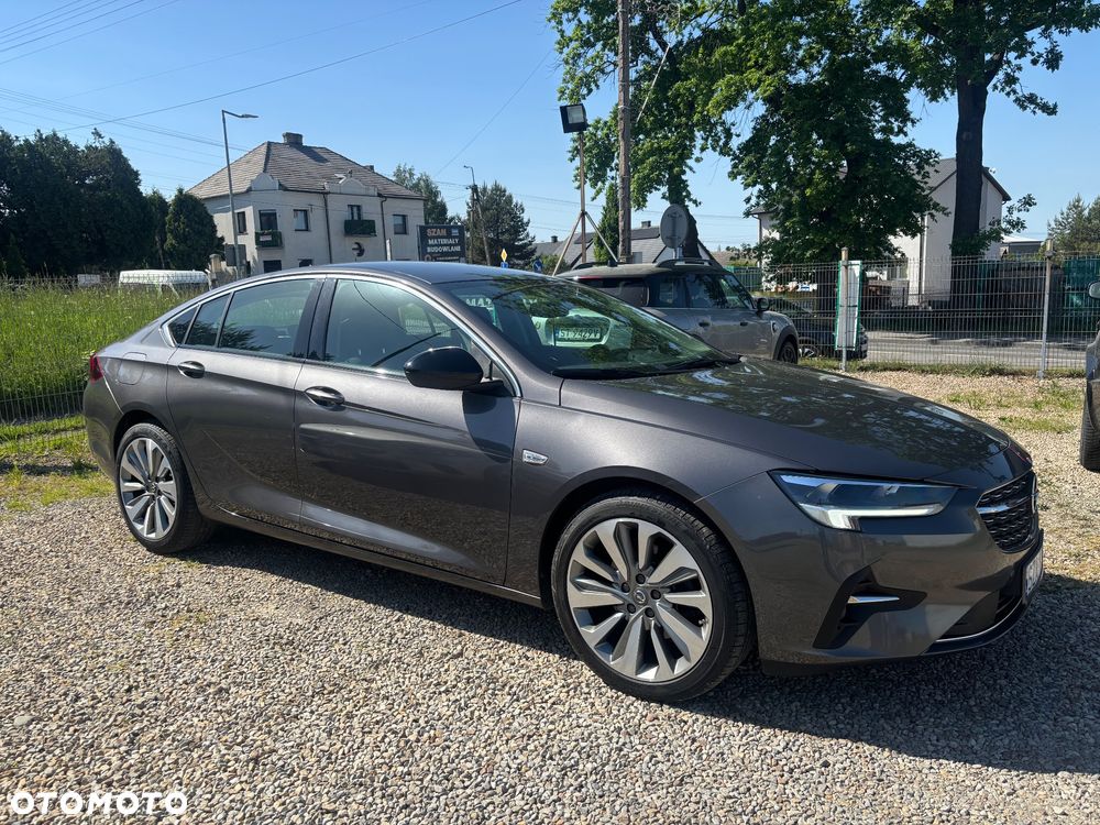 Opel Insignia 2.0 CDTI Elegance S&S - 17