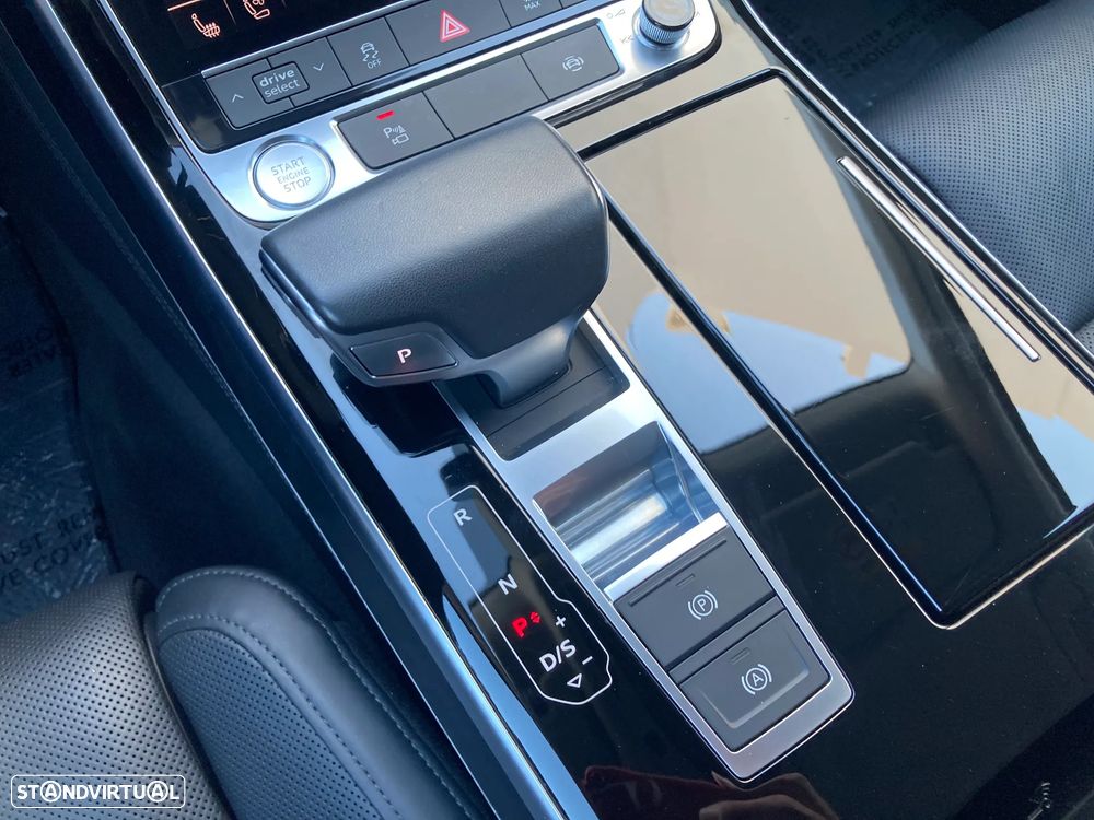Audi A8 3.0 TDi V6 quattro Tiptronic Longo - 14