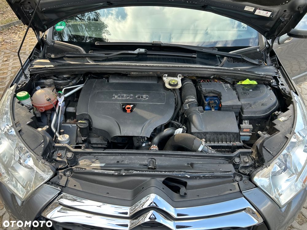 Citroën DS4 2.0 HDi SportChic - 20