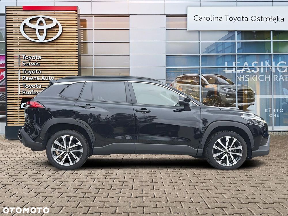 Toyota Corolla Cross - 8