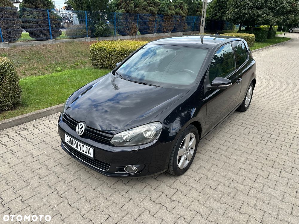 Volkswagen Golf 2010 photo 2
