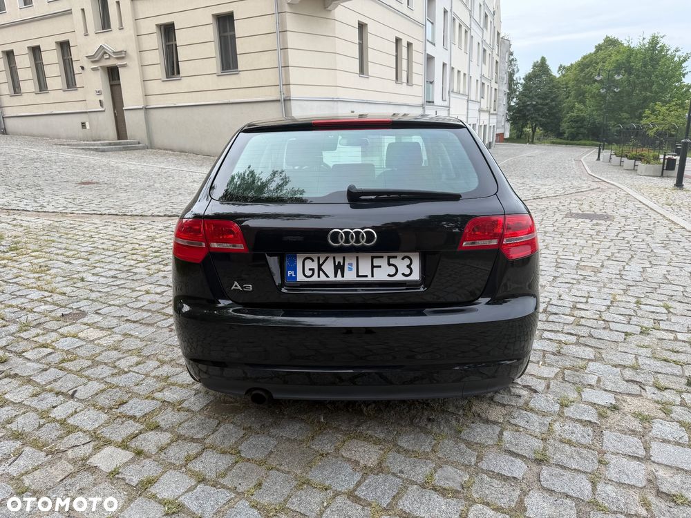 Audi A3 Sportback 1.6 Attraction - 5