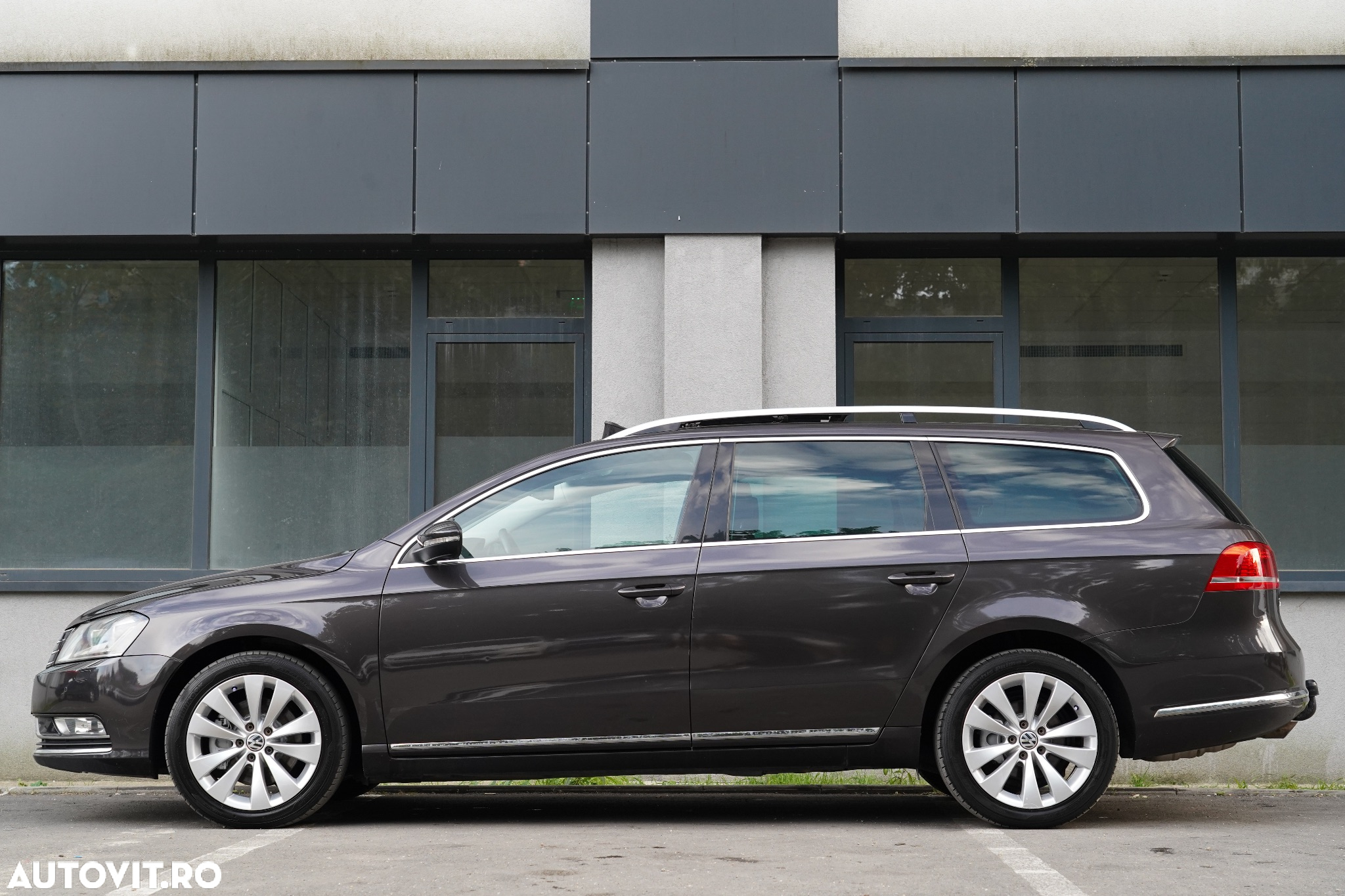 Volkswagen Passat Variant 2.0 TDI BlueMotion Technology Comfortline - 25