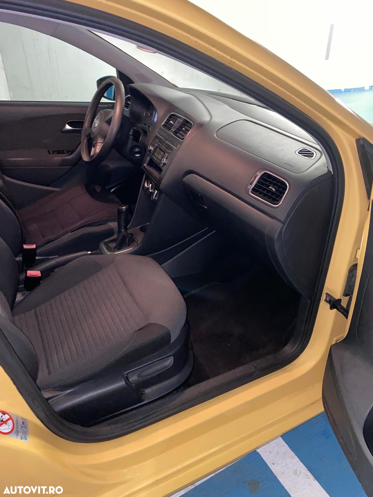 Volkswagen Polo 1.6 TDI CR DPF Comfortline - 13