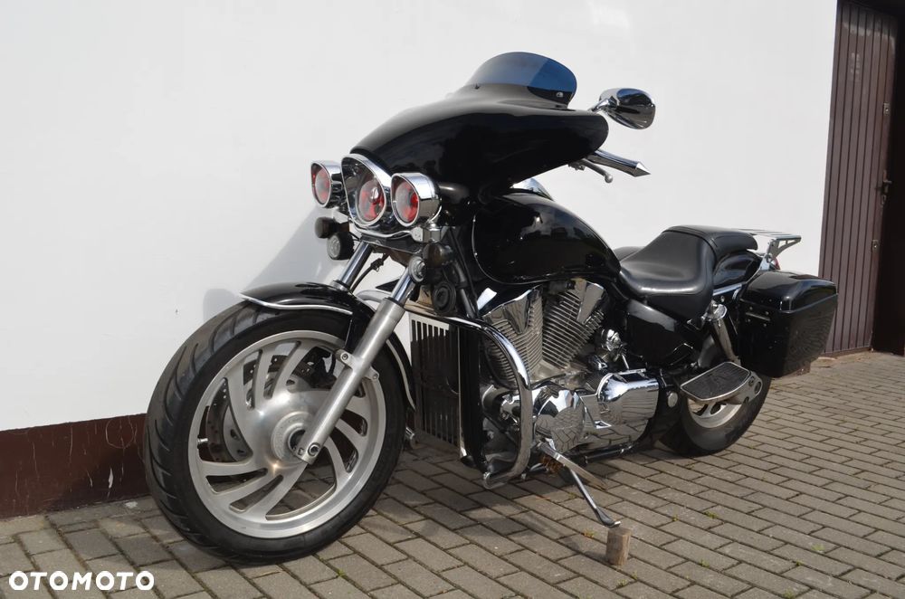 Honda VTX - 4