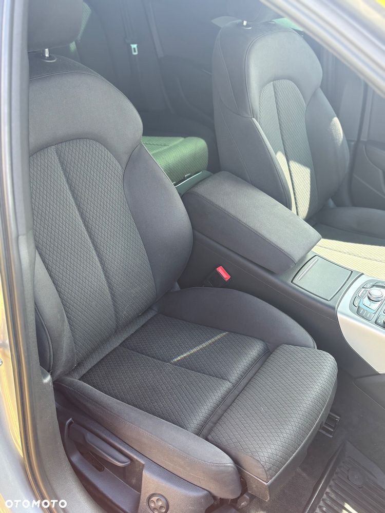 Audi A6 Avant 2.0 TDI quattro S tronic - 12