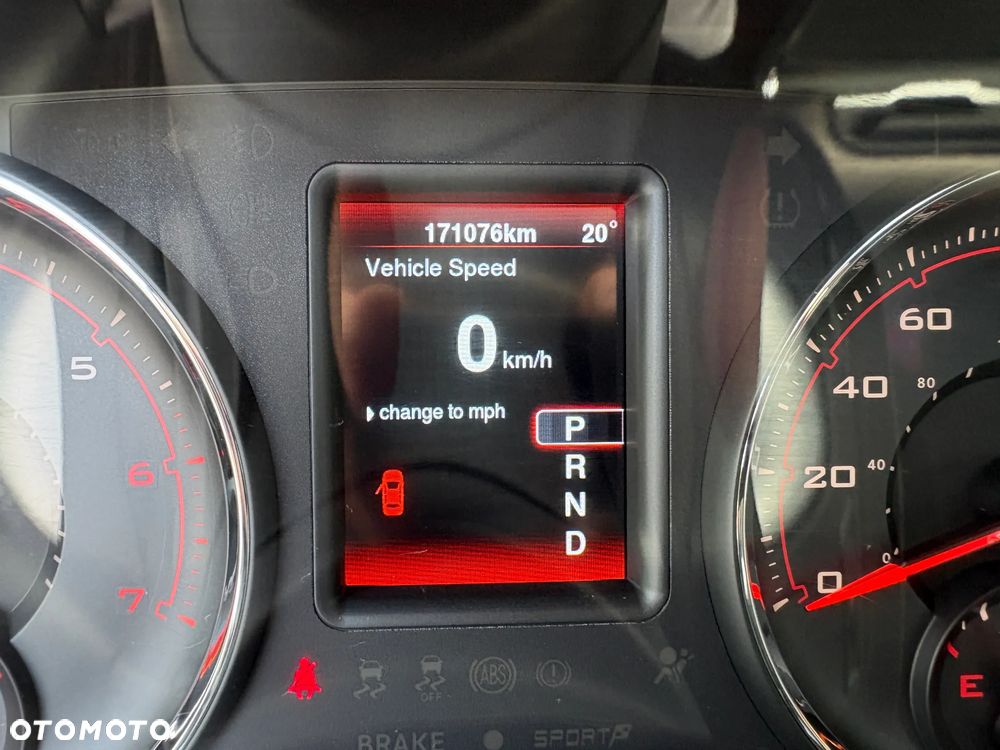 Dodge Charger 5.7 V8 RT - 22