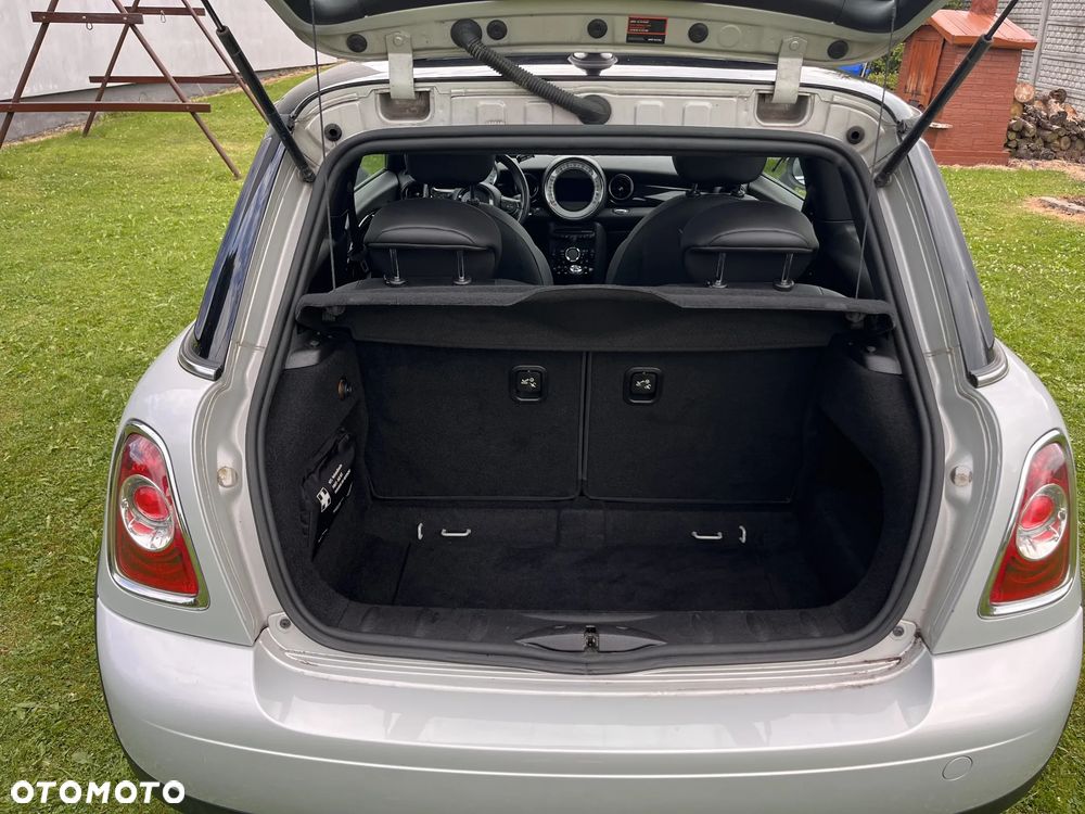 MINI Cooper Standard - 9