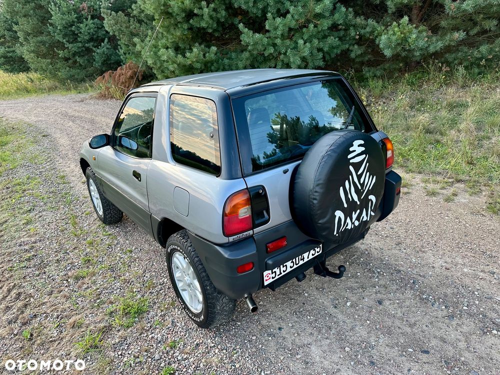 Toyota RAV4 2.0 Special - 15