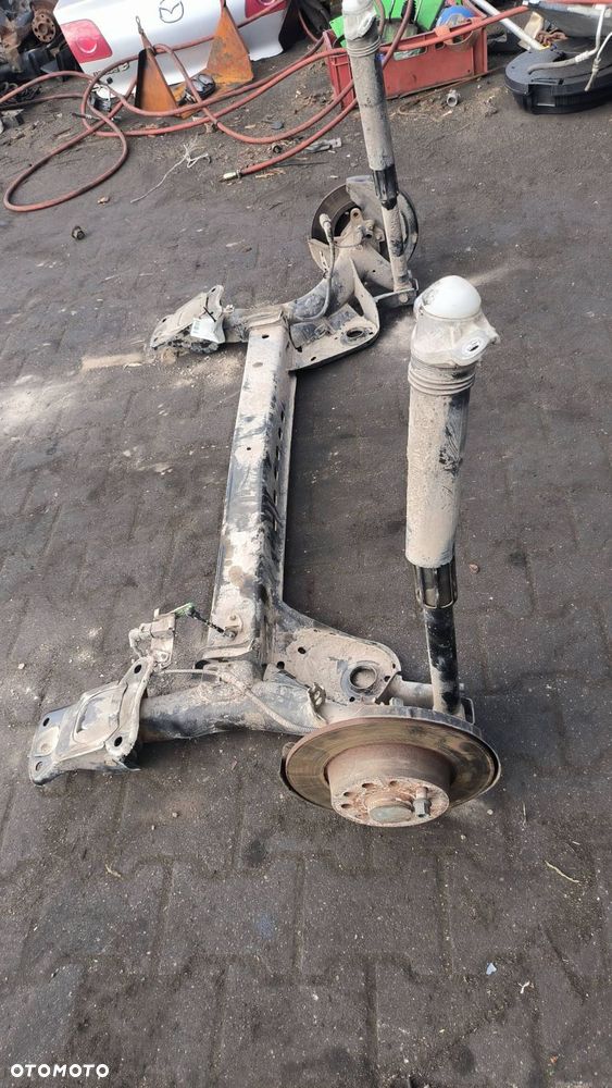 BELKA / SANKI TYŁ SEAT LEON III LIFT 5Q0501115 - 4