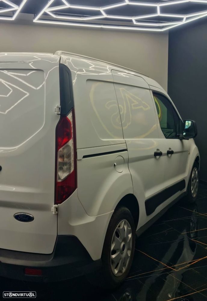 Ford Transit Connect - 30