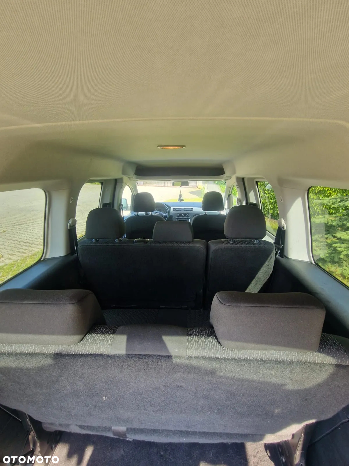 Volkswagen Caddy 2.0 TDI Comfortline - 8