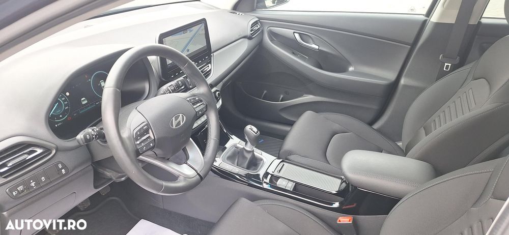 Hyundai i30 1.5 96CP M/T Highway - 9