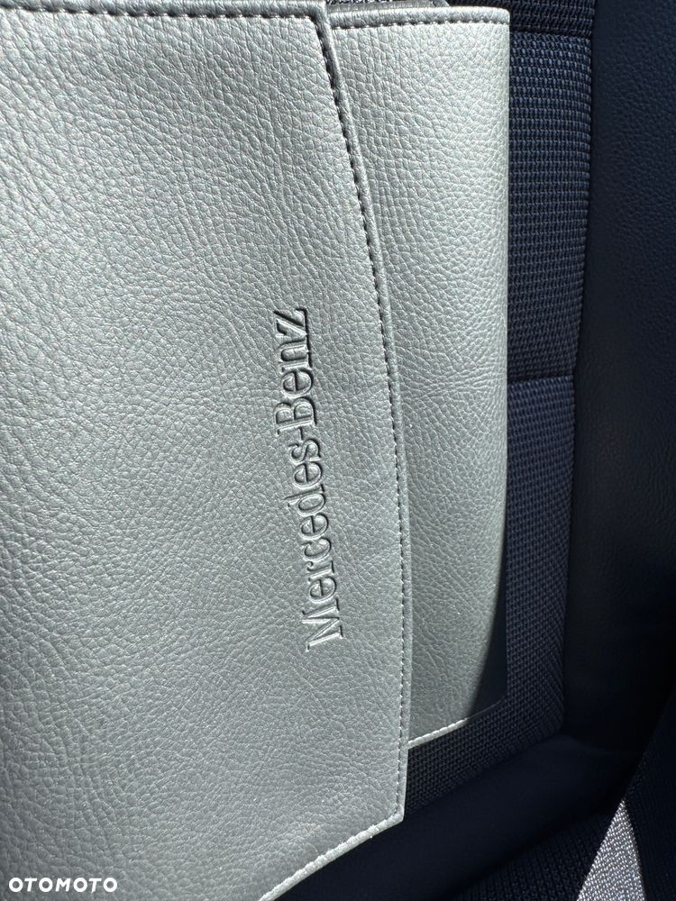 Mercedes-Benz Klasa C 180 Kompressor BlueEFFICIENCY Avantgarde - 19