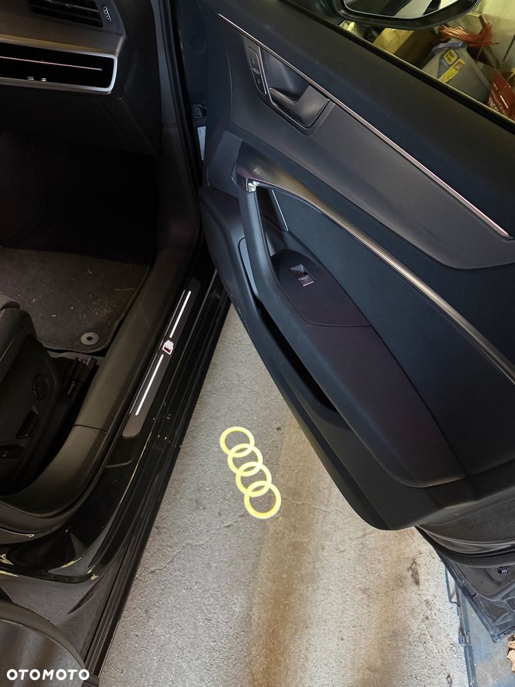 Audi A6 Avant 40 TDI quattro S tronic design - 33