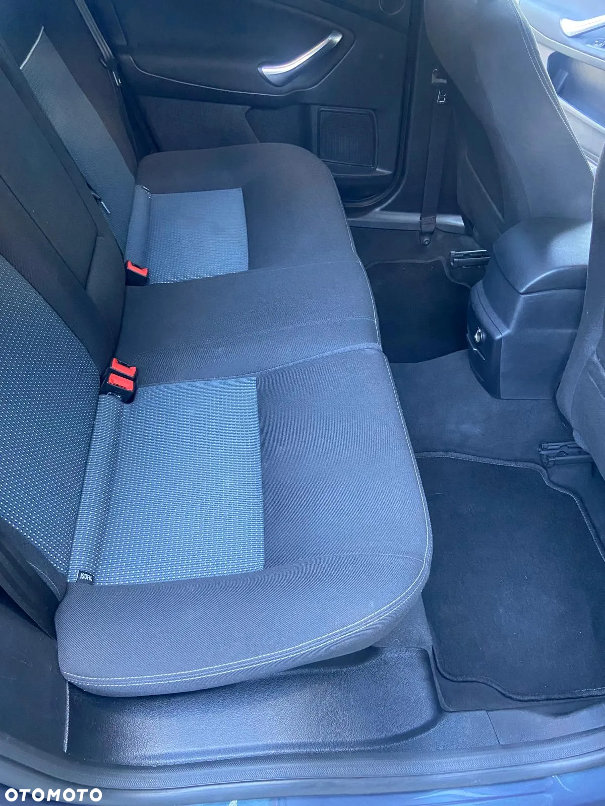 Ford Mondeo 2.0 TDCi Ambiente - 10