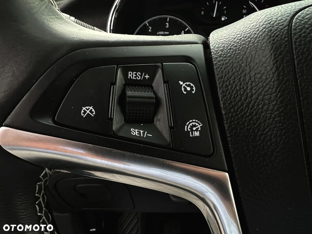 Opel Mokka 1.6 CDTI Cosmo S&S - 25