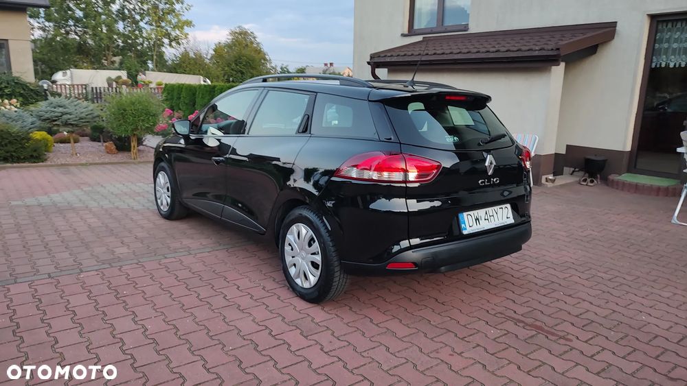 Renault Clio - 6
