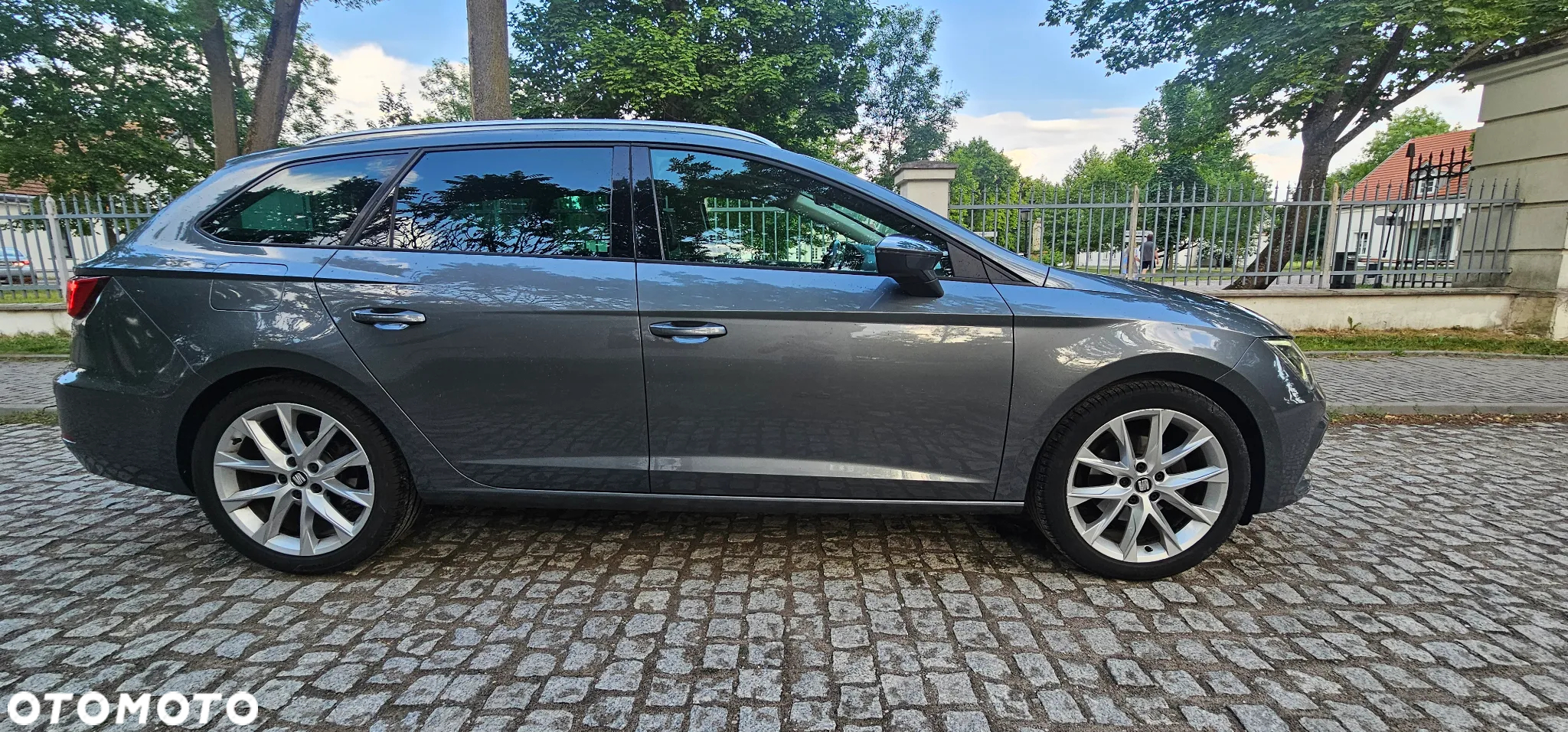 Seat Leon 1.4 EcoTSI FR S&S - 4
