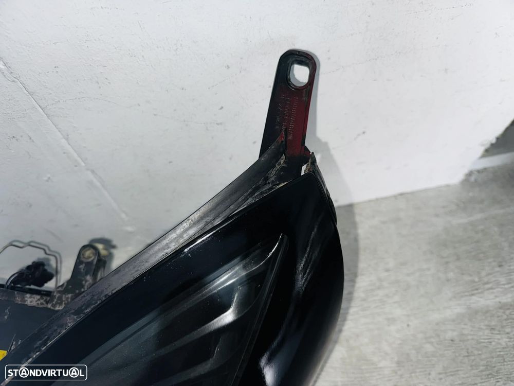 Farol Esquerdo Ford Puma - 98/00 - 5