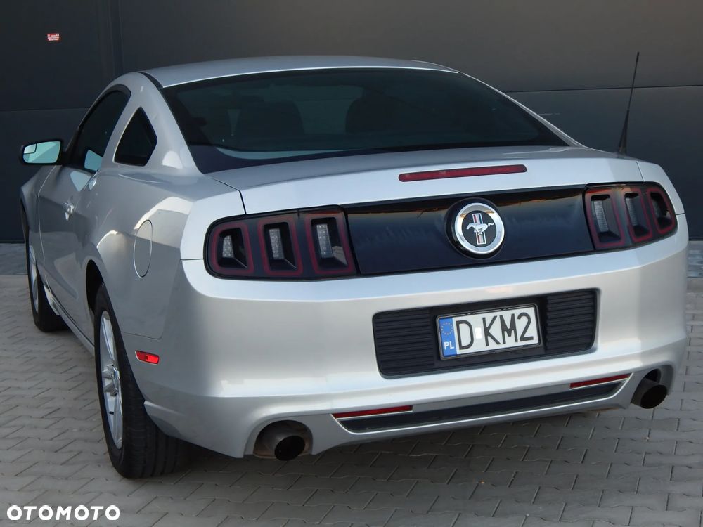 Ford Mustang - 5