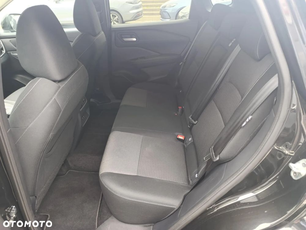 Nissan Qashqai 1.3 DIG-T mHEV N-Connecta Xtronic - 8
