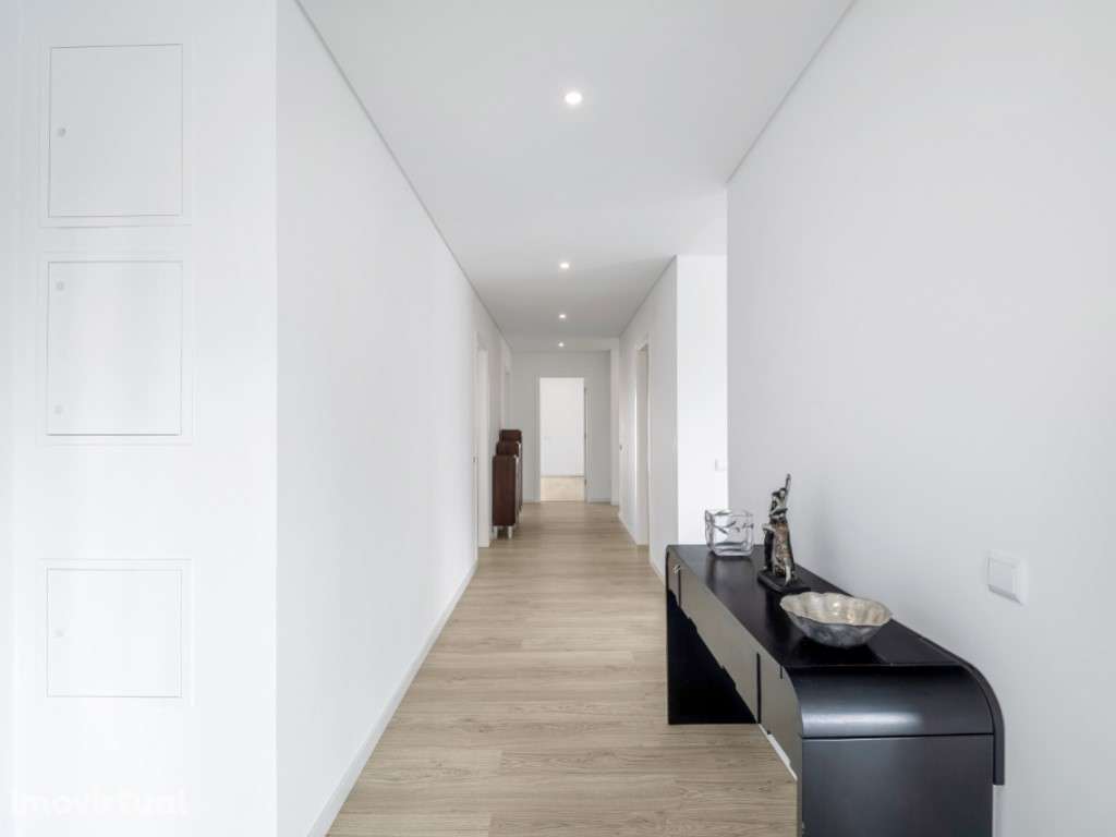 Moradia a 3 minutos do centro da cidade - Grande imagem: 2/42