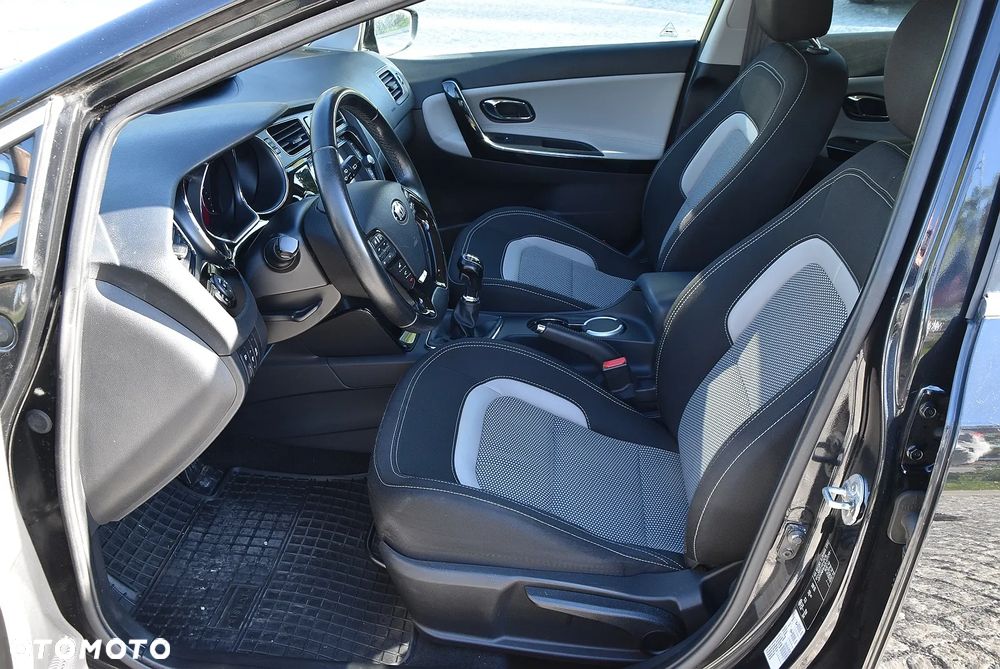Kia Ceed - 23