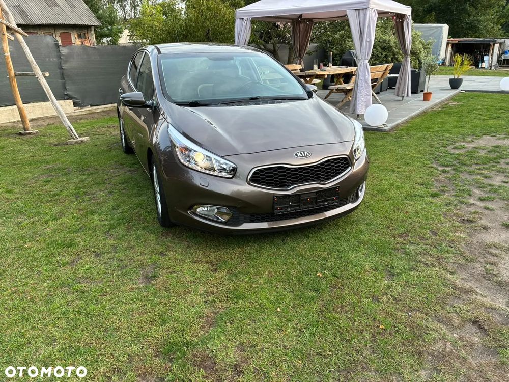 Kia Ceed 1.6 GDI DCT Spirit - 8