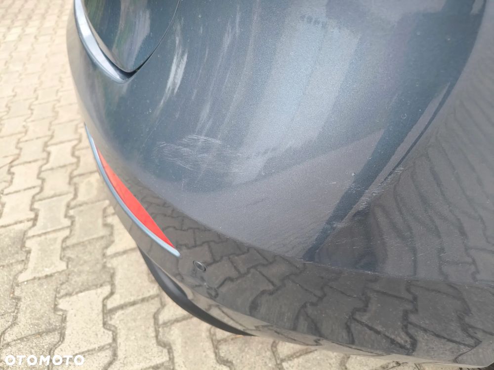 Volvo V40 T3 Momentum - 19