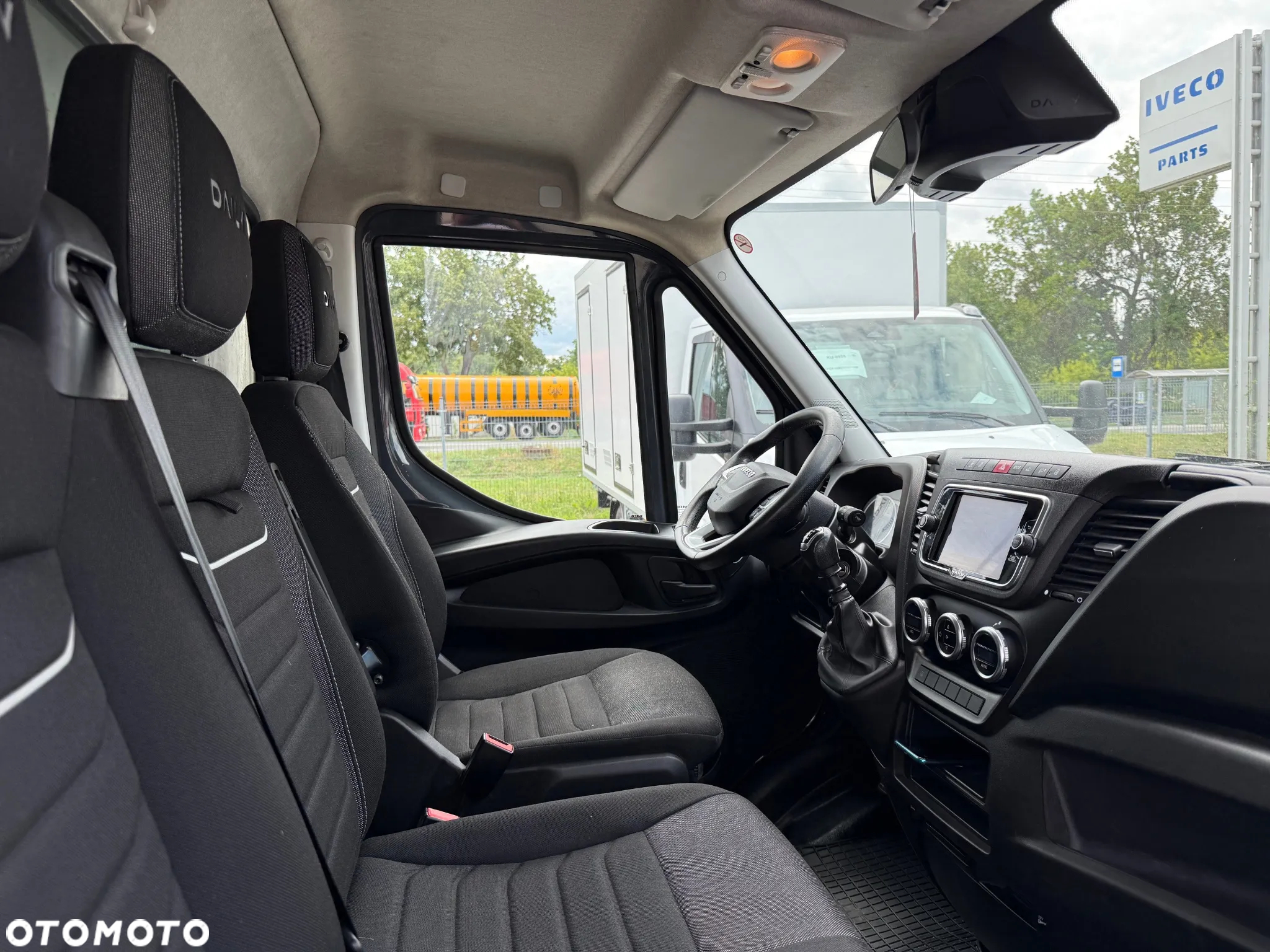 Iveco 35S18 - 11