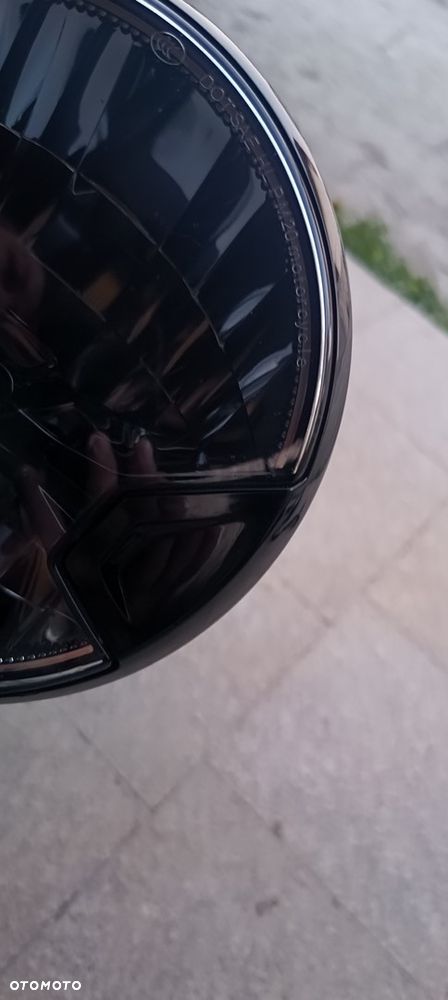 TRIUMPH TRIDENT 660 LAMPA PRZÓD REFLEKTOR - 9
