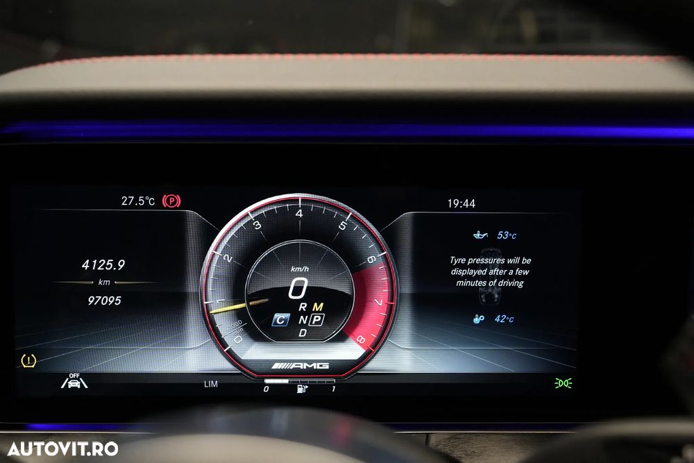 Mercedes-Benz E AMG 53 4MATIC Aut. - 26