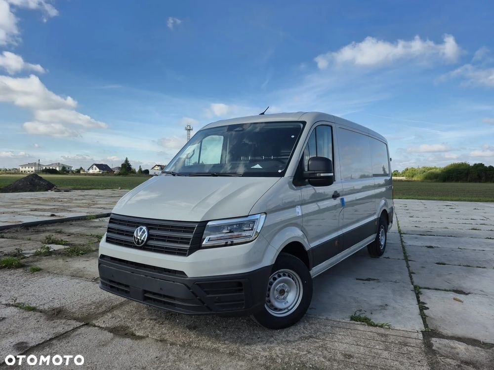 Volkswagen Crafter - 1