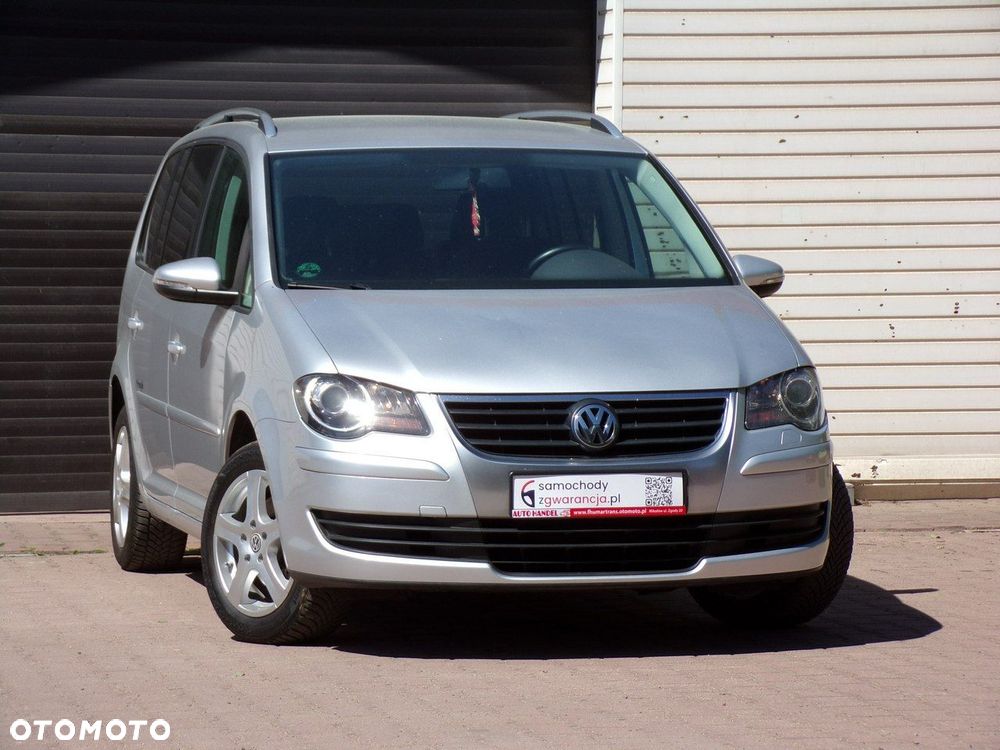 Volkswagen Touran - 2