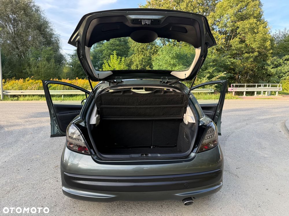 Peugeot 207 1.6 HDi Sporty - 2