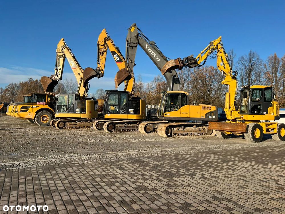 Caterpillar 325FLCR - 24